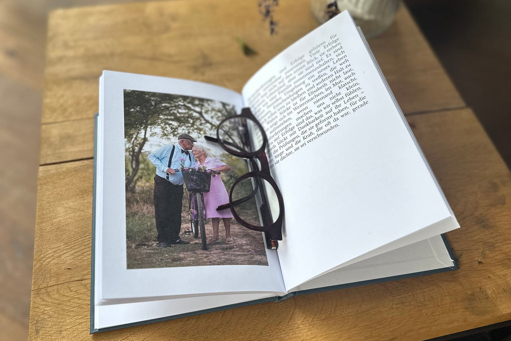 MEMORiA Books Erinnerungsbuch - Hardcover offen